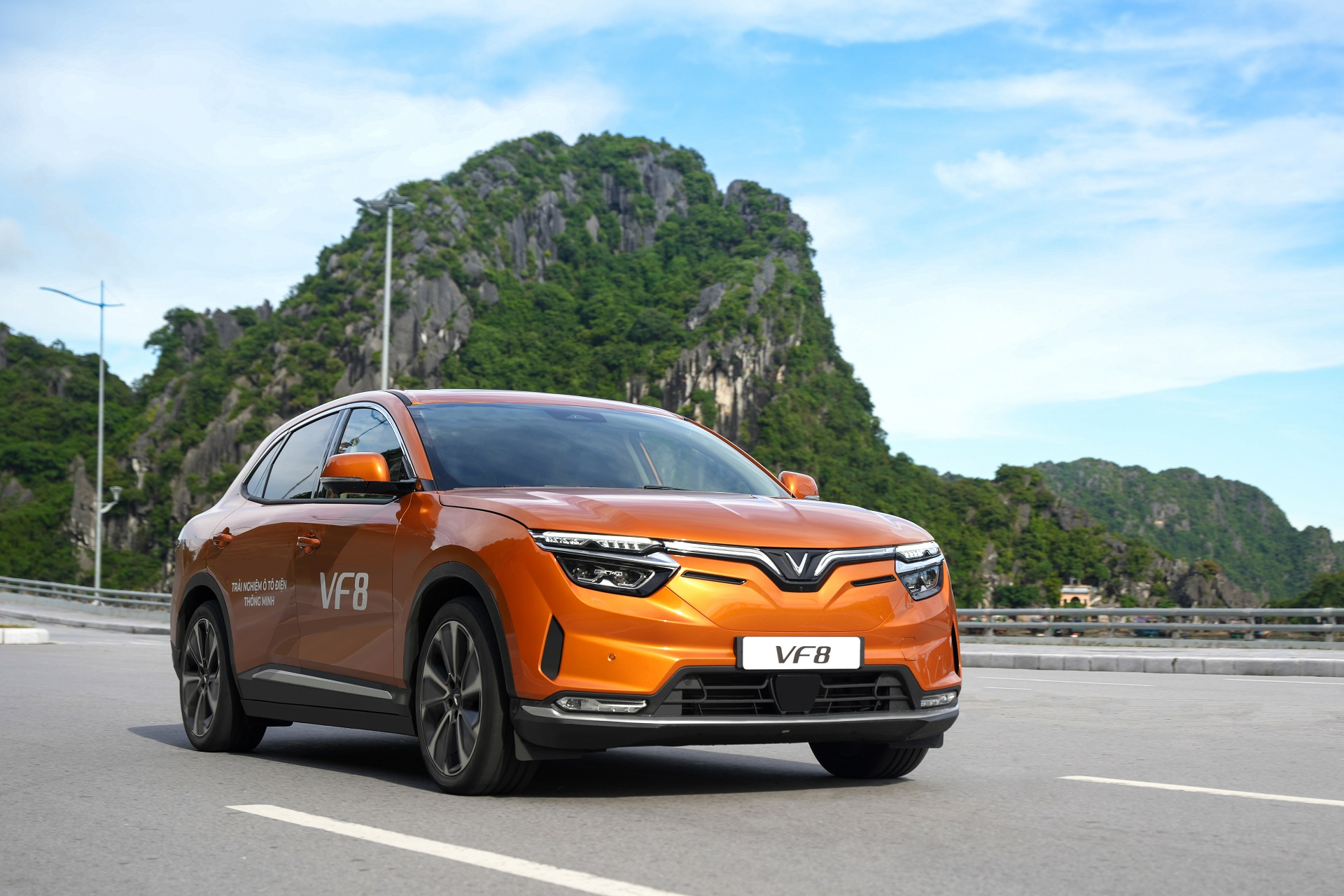DiDu.vn: Your Trusted Taxi Ho Chi Minh Service Provider